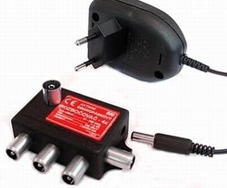 IVO I031-IEC aktivní rozbočovač 4x výstup IEC 4dB zisk