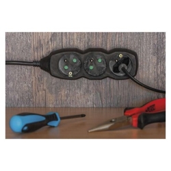 Prodlužovací kabel – 4 zásuvky, 5m, černý