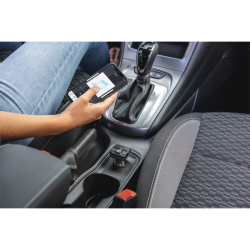Hama FM transmitter s Bluetooth