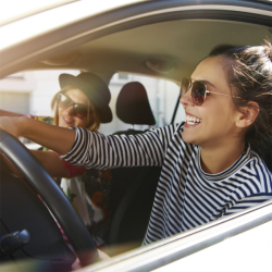 Hama FM transmitter s Bluetooth a funkcí handsfree