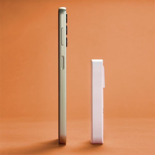 Hama rychlá USB nabíječka GaN 2x USB-C + USB-A, PD/QC 65 W, plochá, skládací